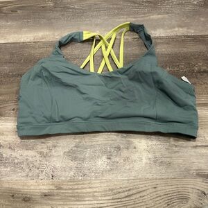 Lululemon Free to Be Serene Bra *Light Support, C/D Cup
Tidewater Teal / Wasabi